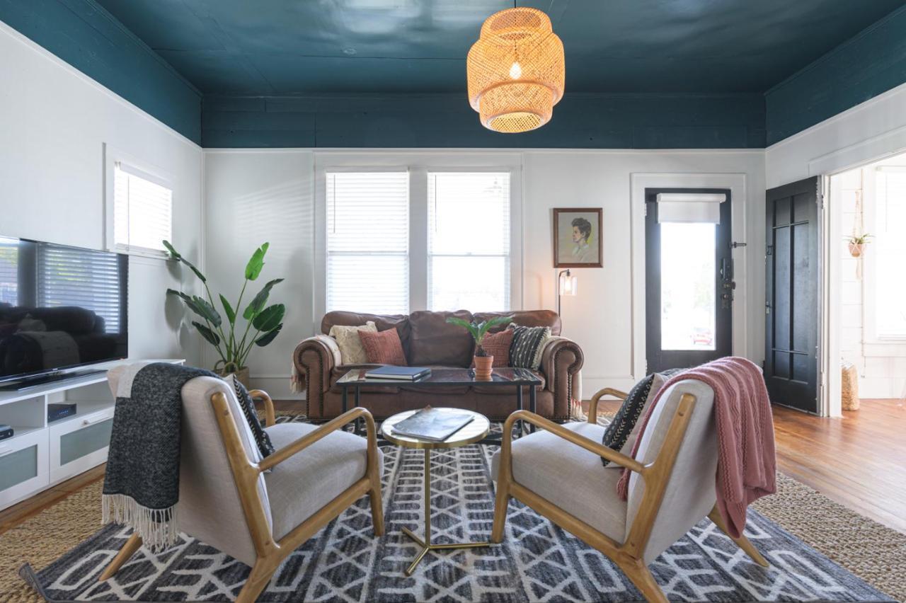Restored 1930S Uptown Bungalow 2 Min. To Magnolia Waco Zewnętrze zdjęcie