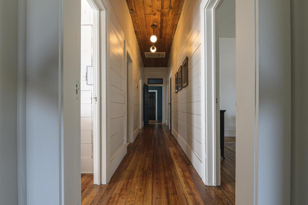 Restored 1930S Uptown Bungalow 2 Min. To Magnolia Waco Zewnętrze zdjęcie